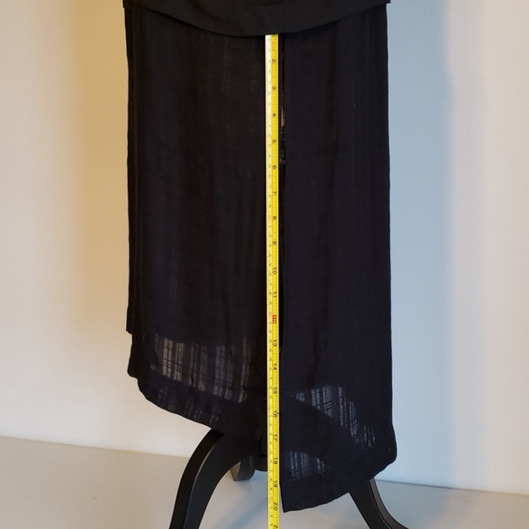 Candie's Sleeveless Blouse - Picture 6 of 12